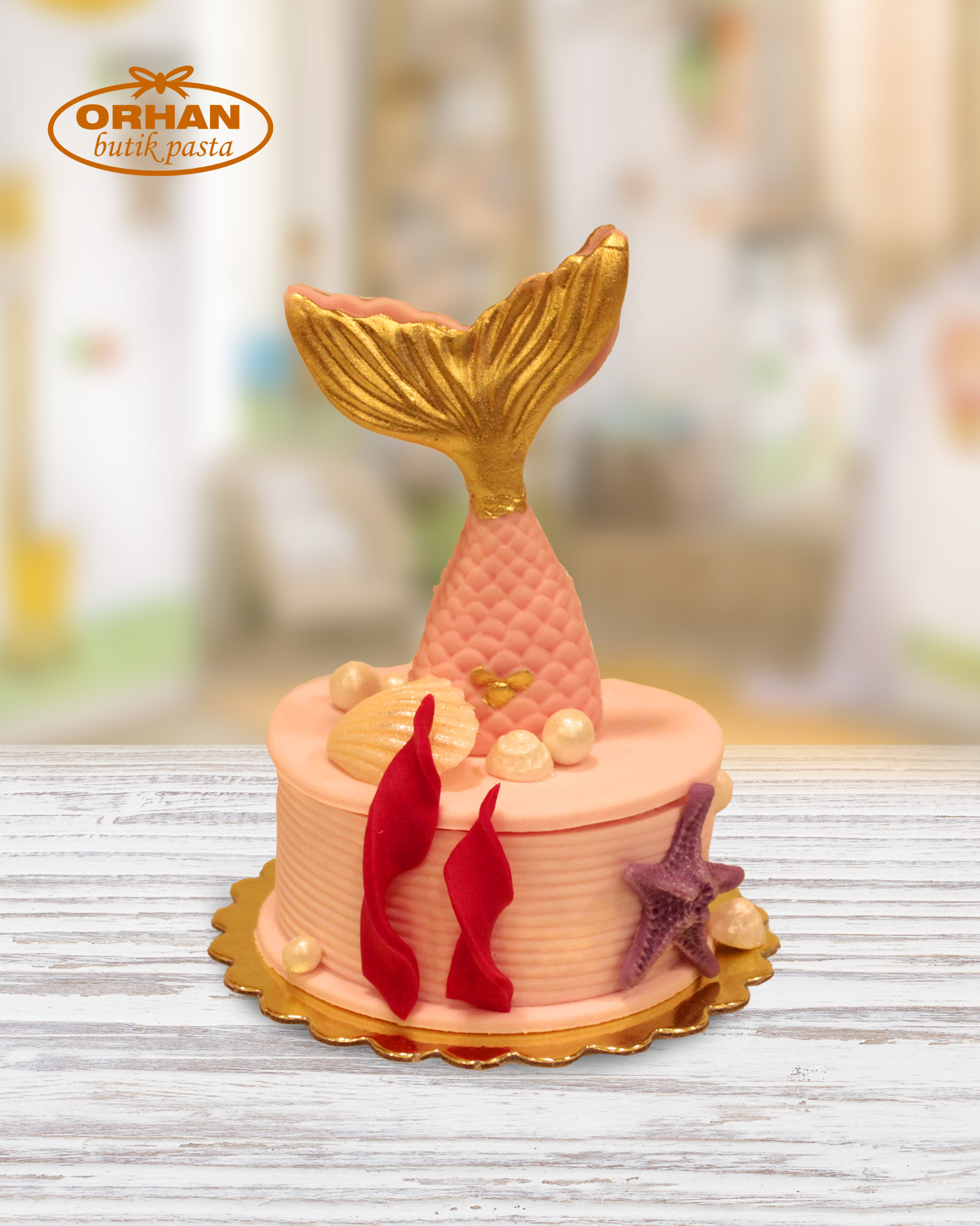 Pembe Balık Şekilli Tek Pasta